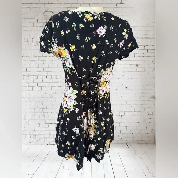 Wild Fable Black Pink Cottagecore Floral Scoop Neck Button-Up Mini Dress Sz S - Picture 2 of 6